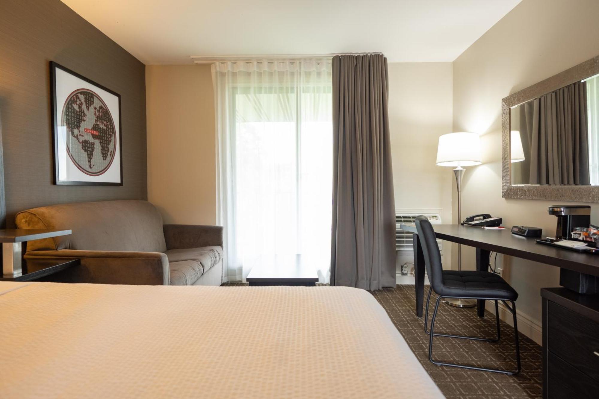 מלון Ramada By Wyndham Ottawa On The Rideau מראה חיצוני תמונה