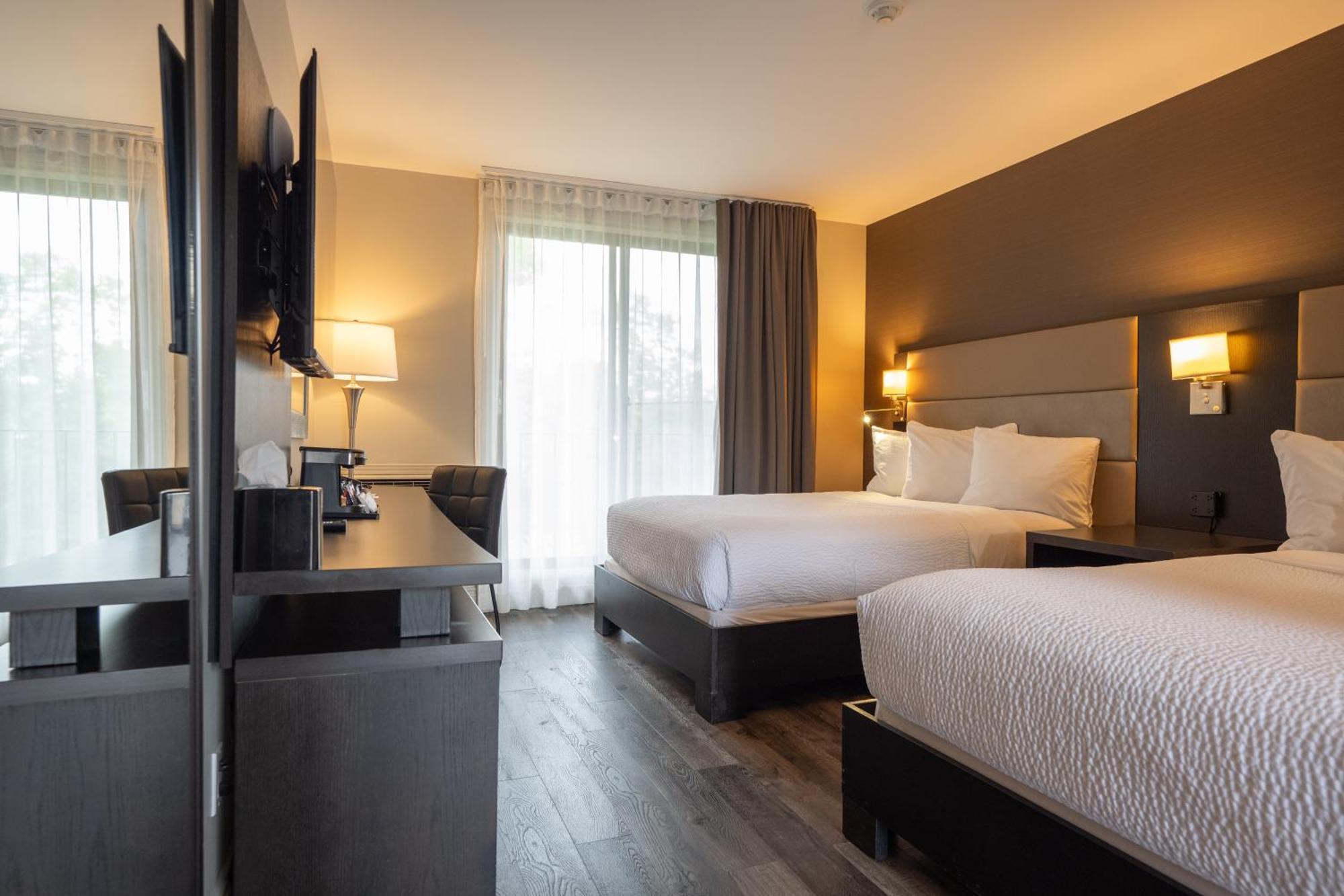 מלון Ramada By Wyndham Ottawa On The Rideau מראה חיצוני תמונה